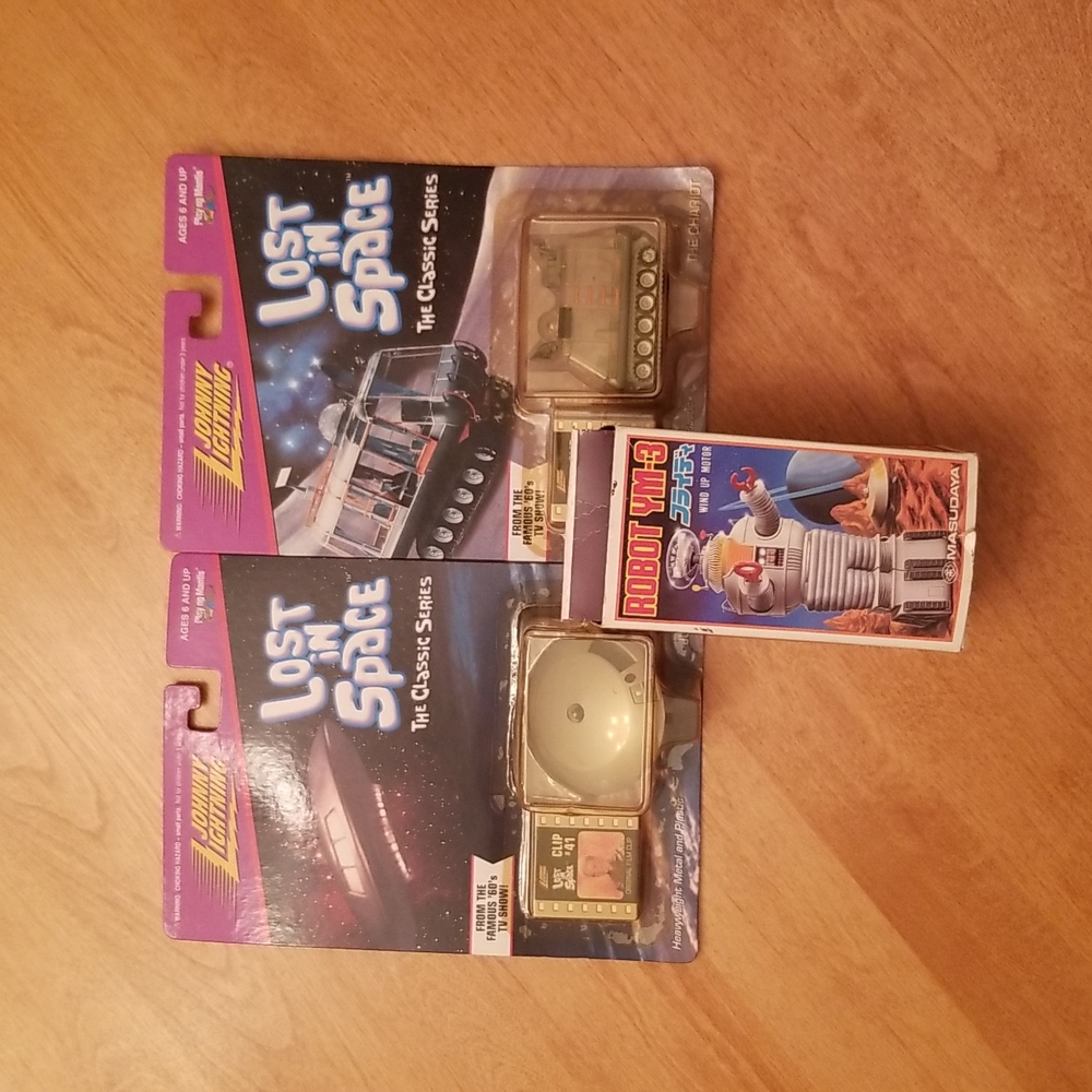 🤖👨‍🚀 VINTAGE LOST IN SPACE TOYS🤖
